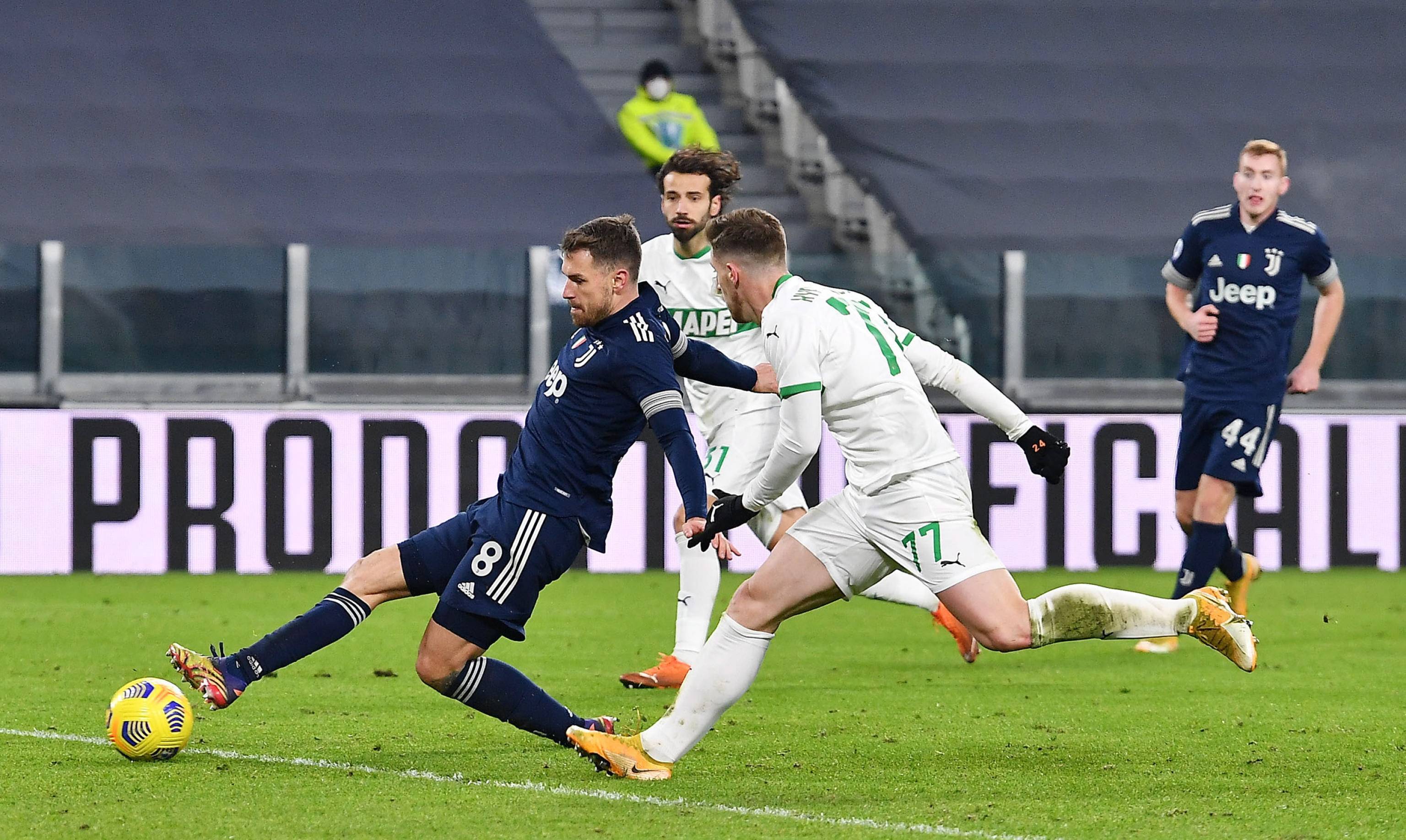 撤与盯人交 撤与盯人交