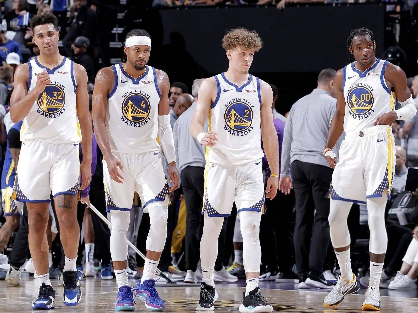 在尊重事实 在尊重事实